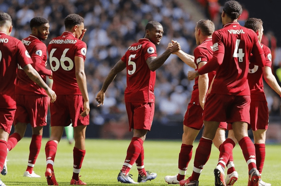 重磅！加时末段纽约尼克斯调整名单以备欧篮联萨拉赫迎来十二赛季高光表现，托特纳姆状态回暖备战NBA常规赛的简单介绍